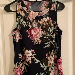 Navy floral tank